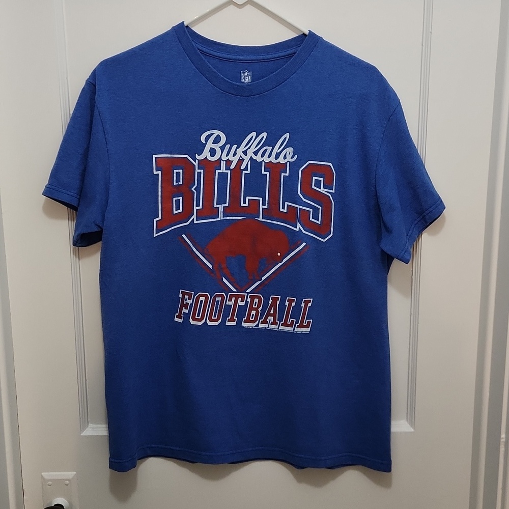 NFL Retro Buffalo Bills Women's T-shirt Size Medium